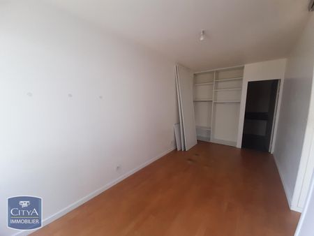 Location Appartement 2 pièces 48m² ST CYR SUR LOIRE 37540 - Photo 3