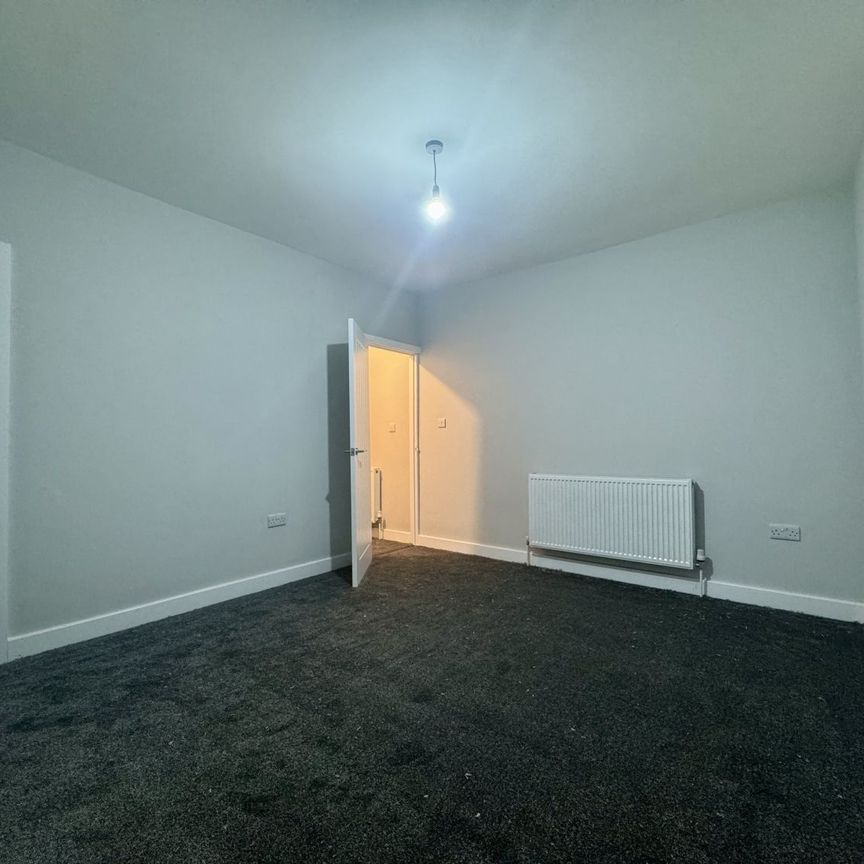 2 Bedroom - Photo 1