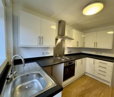 2 bedroom property to rent - Photo 5