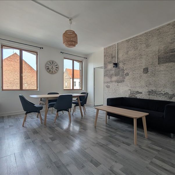 2 pièces - Meublé - 46 m² - 1er étage - Colocation non autorisée - Photo 1