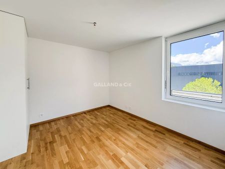 Emplacement idéal au coeur de Saxon - Photo 2