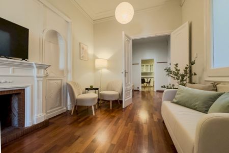 Cozy interior room in Barcelona - Photo 2