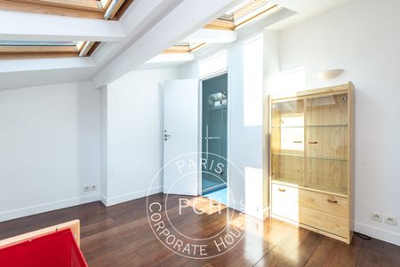 Rue Margueritte Rochechouart, - Photo 5