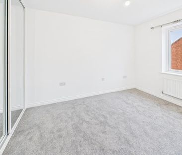 Thatcham Avenue, Kingsway - Photo 6