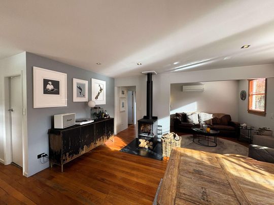 Quality living in Arrowtown - Photo 1