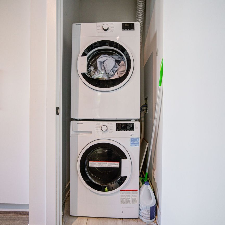 For Lease - 12 Dervock Crescent Unit# 2, Toronto, Ontario - Photo 1