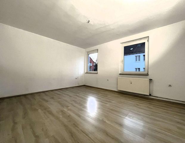 Renovierte 2-Zimmer-Wohnung mit großer Küche in Essen - Foto 1