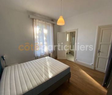 APPARTEMENT MEUBLÉ UNE CHAMBRE DOUBLE SÉJOUR ET CAVE - Photo 1