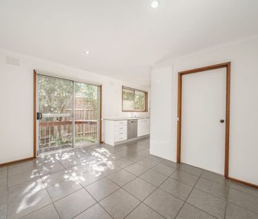 17 Cormistom Rd , RINGWOOD NORTH - Photo 3