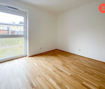 Schöne geförderte 3-Zimmer-Wohnung mit Tiefgaragenparkplatz und Log... - Foto 3