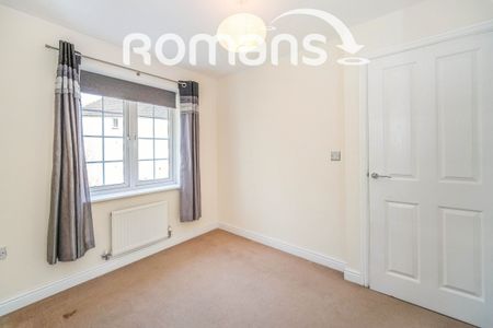 Wayside, Winnersh, RG41 - Photo 4