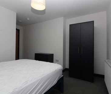 1 Bedroom Shared House - Photo 3