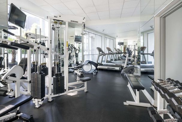 Deluxe Room - 561 Sherbourne - Photo 1