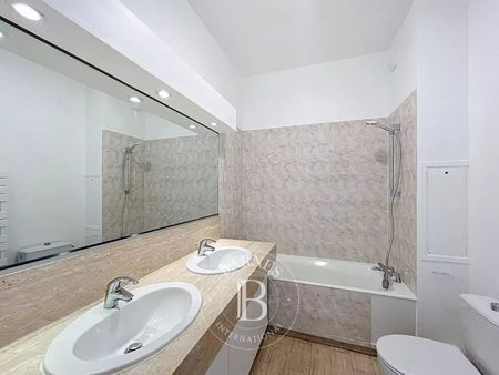 Appartement • Notre Dame - Photo 3