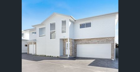 Boutique Living - Photo 3