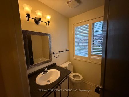 For Lease - 4744 Simpson Drive, Burlington, Ontario - Photo 2