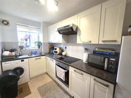 1 bedroom apartment to rent - Photo 4