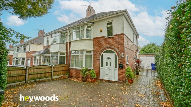 3 bed semi-detached house to rent in Lincoln Avenue, Clayton, Newcastle-under-Lyme - Photo 1