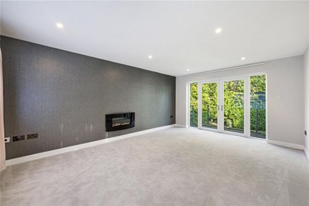 3 bedroom detached house to rent - Photo 2