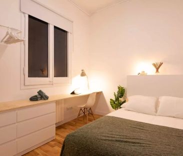 Room in a shared 8-bedroom apartment for rent in Vila de Gràcia. - Foto 6