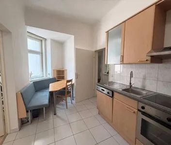 Arndtstraße - 2 Zimmer Altbau mit separater Einbauküche - Photo 1