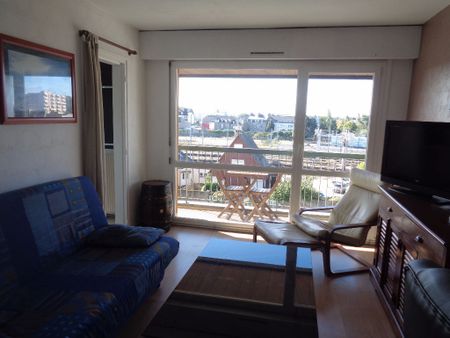 Location Appartement 1 pièce 24m² - Photo 2