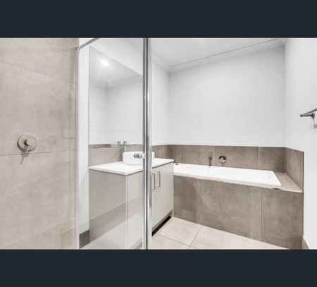 4 Dussehra St, Kalkallo, Vic 3064 - Photo 5