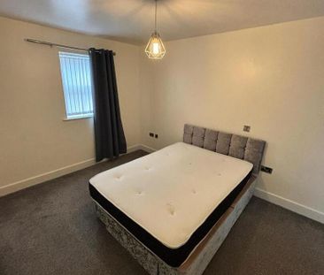 2 bedroom apartment to rent - Photo 4