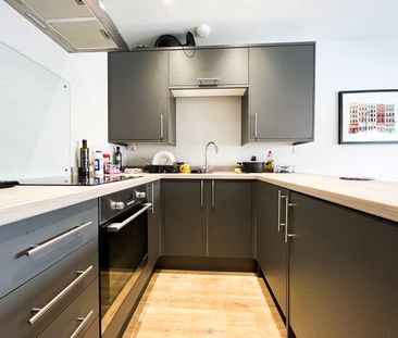 Allensbank Road, Heath - Photo 1