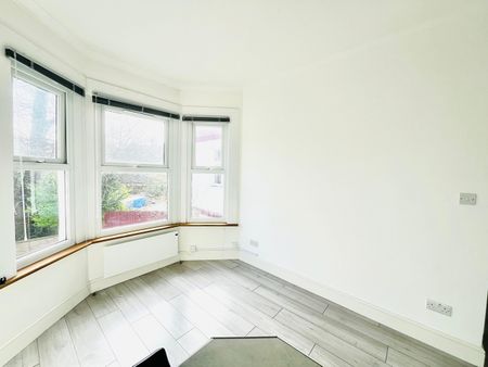 1 Bed Flat, Gowan Road, NW10 - Photo 2