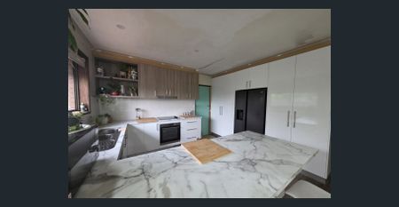 Stylish 2 bedroom unit opposite GV Health - Photo 4