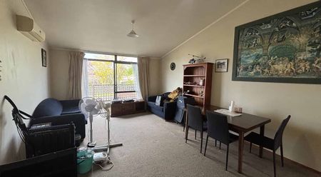 UPPER LEVEL AND VIEWS - Photo 2