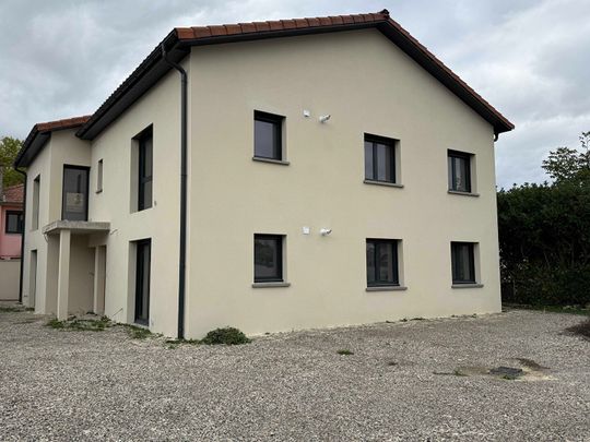 Appartement Saint Priest 3 pièce(s) 62 m2, - Photo 1