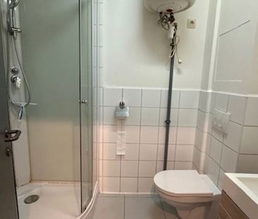 Appartement te huur in Antwerpen voor € 750 met 1 slaapkamer - Foto 2