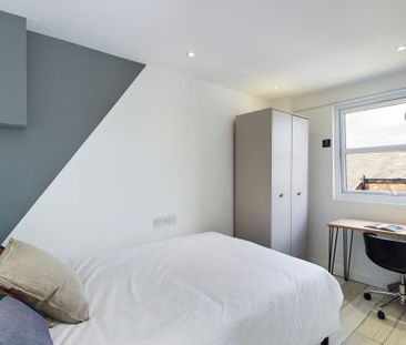 1 bedroom in a house share to rent - Photo 5