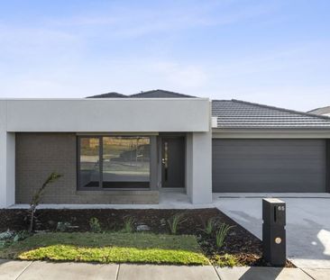 65 Allansford Crescent, Armstrong Creek - Photo 6