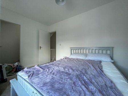 8 Windsor Drive, Belfast, BT9 7FH - Photo 4