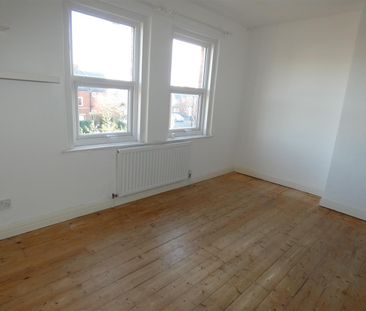 2 bed semi-detached house to rent in Duxfield Road, High Heaton, NE7 - Photo 4