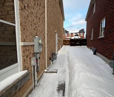 For Lease - 23 Trudeau Drive, Vaughan, Ontario - Photo 5