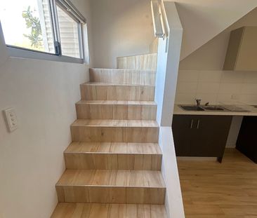 Charming Close to City Centre - Photo 6