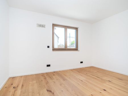 Erstbezug! 4-Zi-Gartenwohnung mit Südterrasse, EBK und TG! - Photo 4