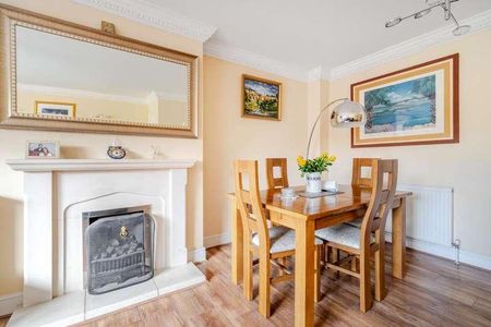 Ascot, Berkshire, SL5 - Photo 4