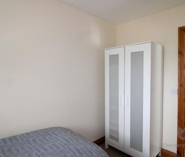 2 bedroom bungalow to rent - Photo 2