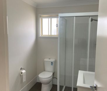 Home For Rent - Photo 5