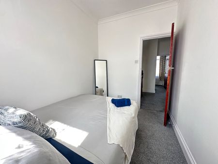 Room in a Shared House, Mortlake Road, IG1 - Photo 4