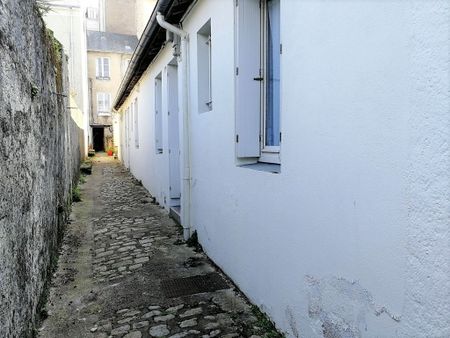 A LOUER - NANTES ST CLEMENT - Appartement 2 pièces de 33.46 m² - Photo 4