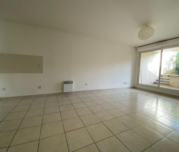 « AVIGNON EM - T3 61M² AVEC TERRASSE ET PLACE DE PARKING PRIVATIVE » - Photo 6