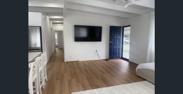 Great Family Home in Prime Location - Photo 1