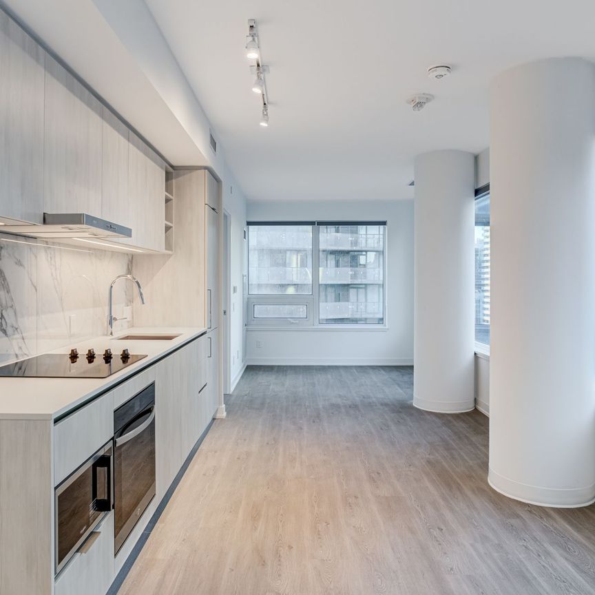 For Lease - 8 Wellesley Street Unit# 2116, Toronto, Ontario - Photo 1