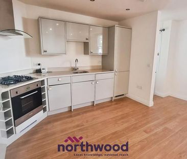 2 bedroom flat to rent - Photo 6